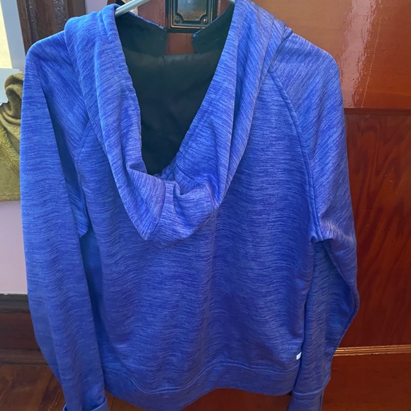 Blue sweater - Picture 2 of 3